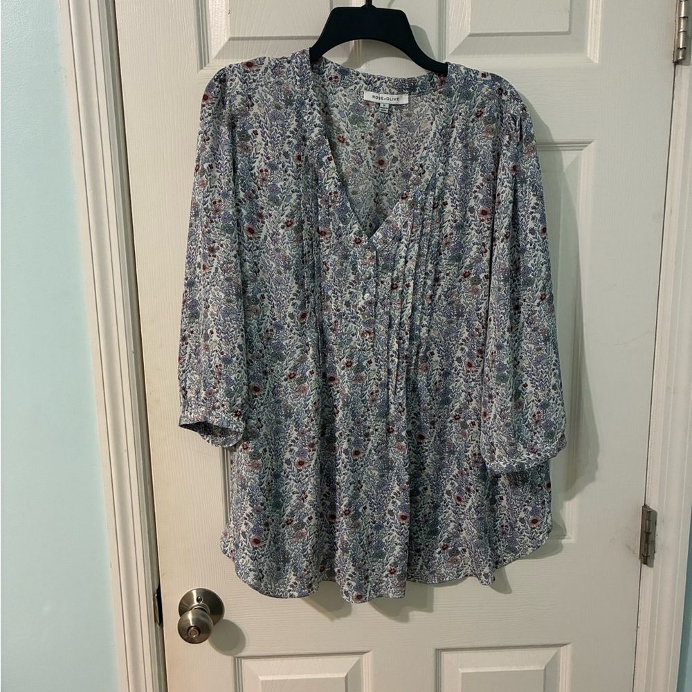 Rose & Olive Floral Pleated Blouse - Blue and Red